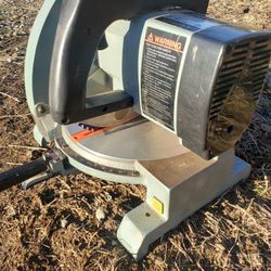 10" Miter Saw By Delta  Well Made!