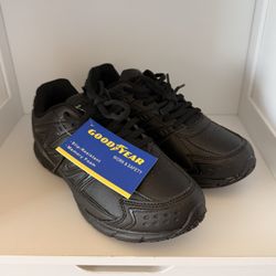 Goodyear Women's Brooke en color negro.  
