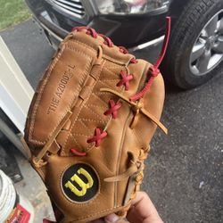 Vintage The A2000 -L Baseball Glove 11.5” (rht)