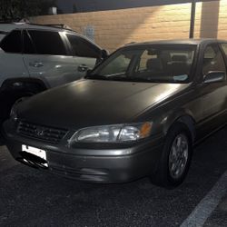 1999 Toyota Camry