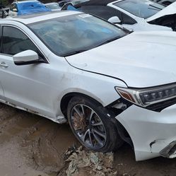 2019 Acura Tlx For Parts
