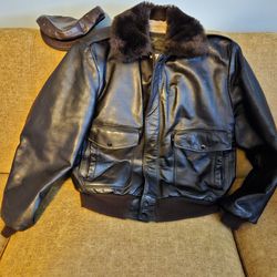 Genuine MADE IN USA 50 YEAR OLD REAL  LEATHER BOMBER Jacket And Hat