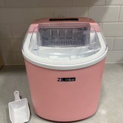 Pink Countertop Ice Maker for Sale in Mountlake Terrace, WA - OfferUp