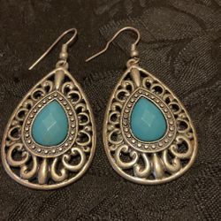 6 Pairs Of SilverTone Dangle Earrings 