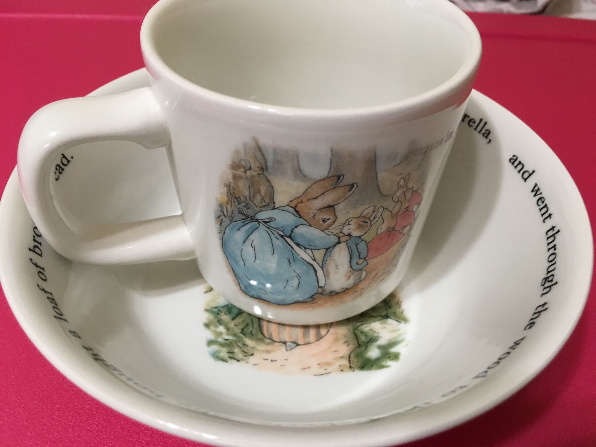 WEDGWOOD BEATRIX POTTER Peter Rabbit 