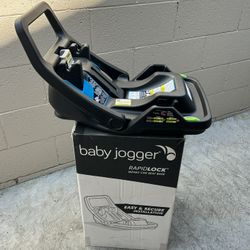 Baby Jogger RAPIDLOCK™ Infant Car Seat Base. 