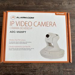 ADC-V620PT Wireless IP indoor 720p HD Pan/Tilt Security Camera (new)