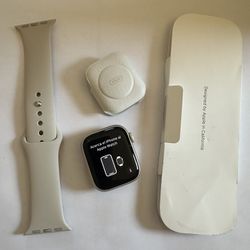 Apple Watch Series 9 41mm GPS LTE 