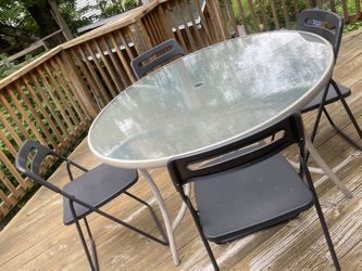 Outdoor Table and Chairs