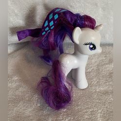 Hasbro My Little Pony MLP 3G4 RARITY Unicorn Blue Diamond Brushable w/ribbon
