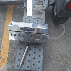 GRILL BOAT