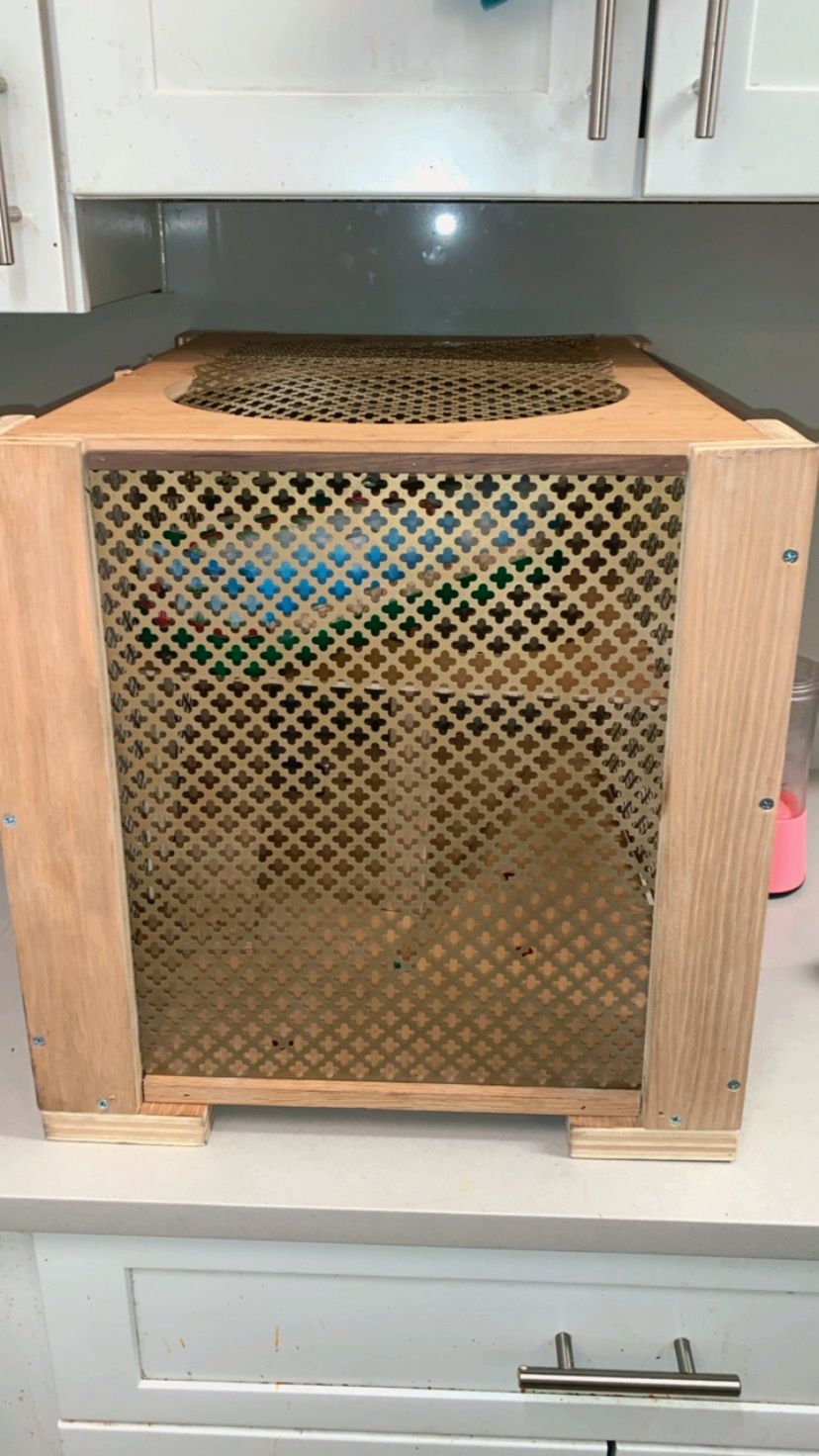 Rabbit/hamster Wooden Cafe