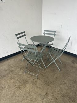 Fermob Bistro Chairs And Folding Round Table 