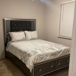 Black Queen Size Storage Bed