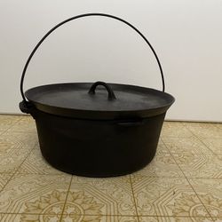 Griswold #10 Tite Top Dutch Oven 843 Lid w/ 180 Cast Iron Base Bottom