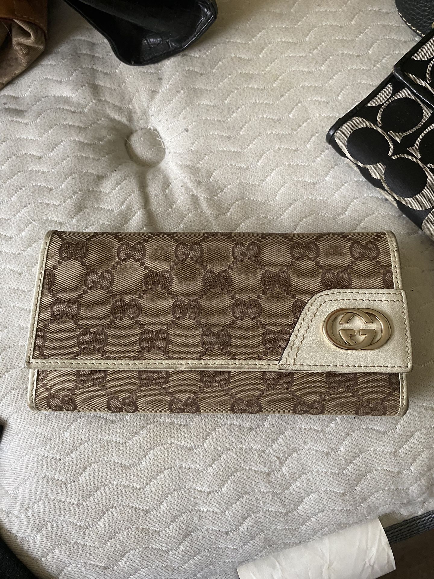 Gucci Wallet