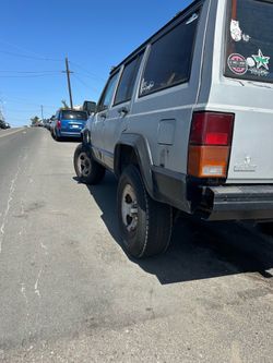 1995 Jeep Cherokee 4WD