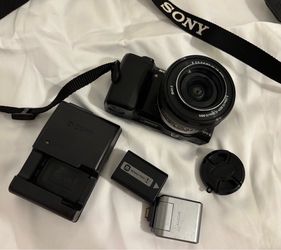 SONY AlPHA NEX-5R Mirrorless Camera