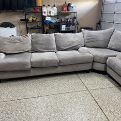 3-piece Grey Sectional 