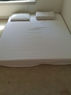 King size IKEA AKREHAMN foam mattress
