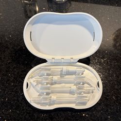 Waterpik 4-Count Tips with Storage Case for Ultra Plus & Freedom Water Flossers
