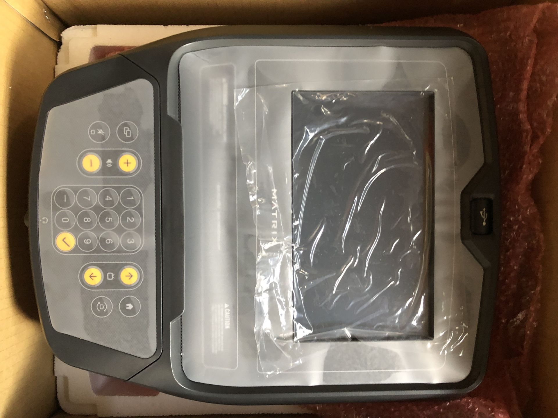 Matrix Cardio Console Model HURESAC 3XE -C Display Panel Complete Assembly