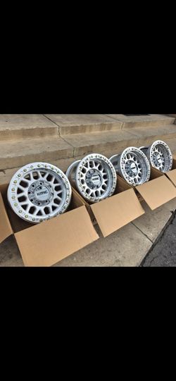 17" KMC beadlocks 17x8.5 +0mm offset