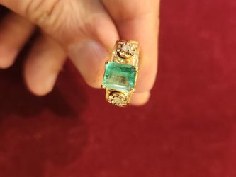 14k Yellow Solid Gold Emerald Stone Ring