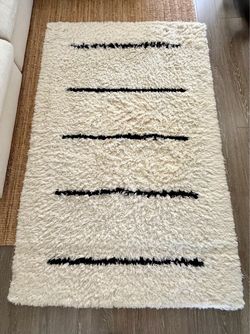 Rug 5in x 8in