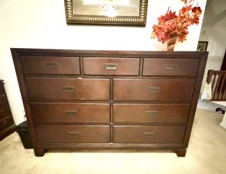 9 Drawer Sideboard / Credenza