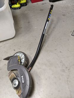 RYOBI Expand-It 8 Inches Straight Shaft Edger Attachment Used $70