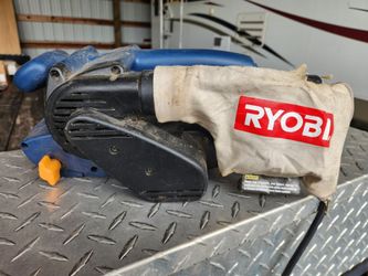 Ryobi BE318-2 belt sander