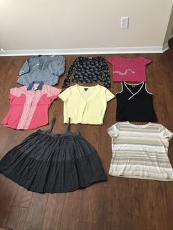 Ladies Tops - Size M
