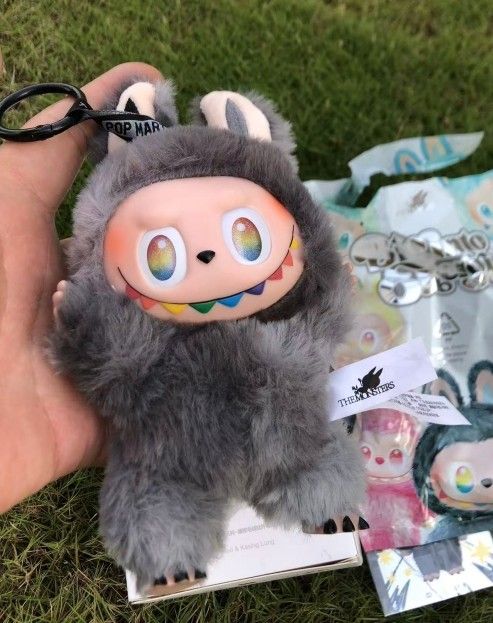 POP MART LABUBU ID Secret Hidden Model “Self” is here!