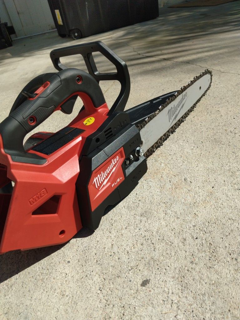 Milwaukee M18 Fuel 14" Chainsaw Tool Only