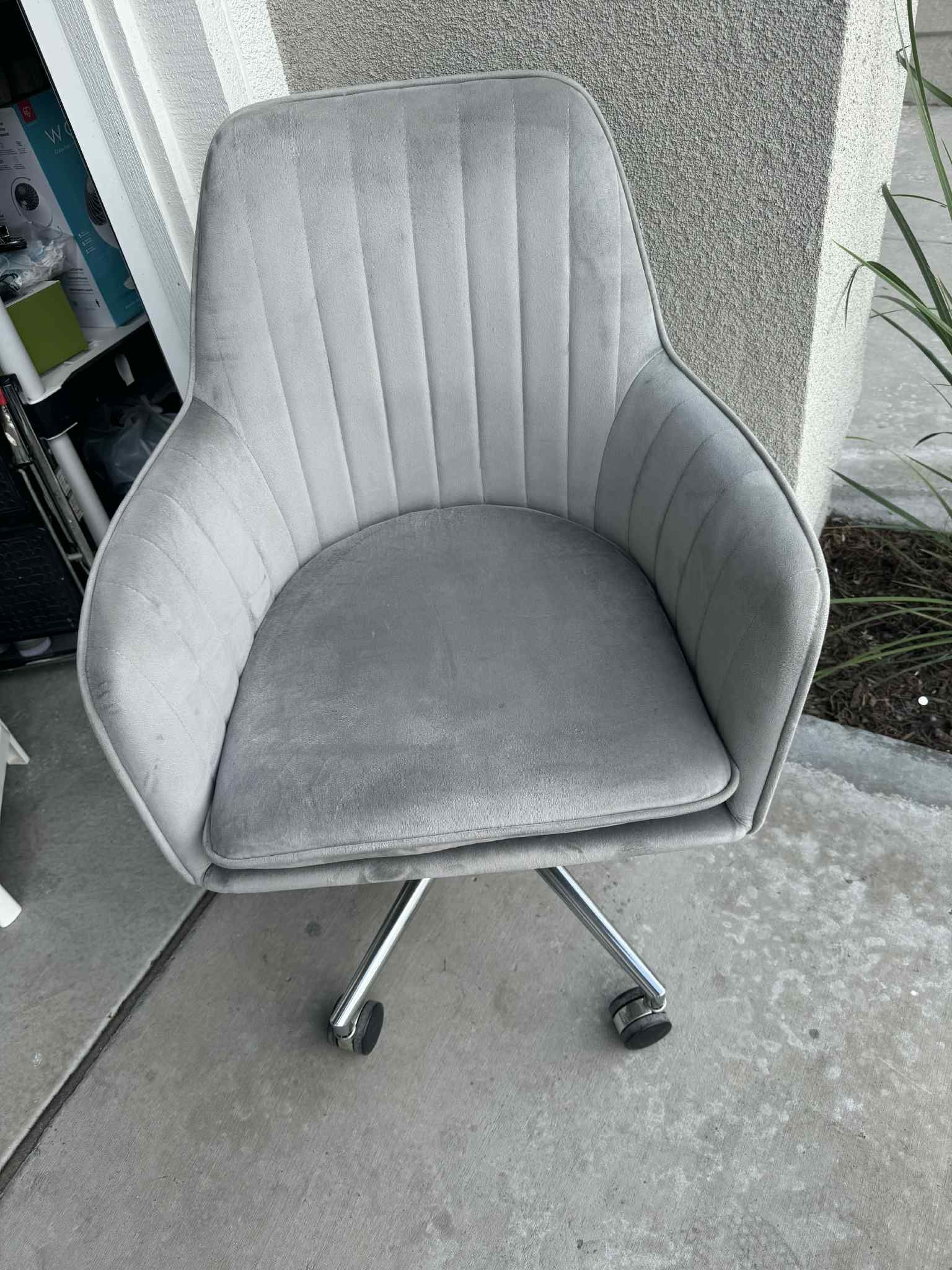 Officer  Chair  🪑 