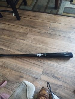 Louisville slugger