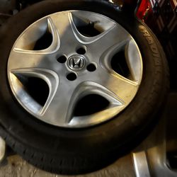 Honda  Civic  4lug Rims And  Brand  New Tires 