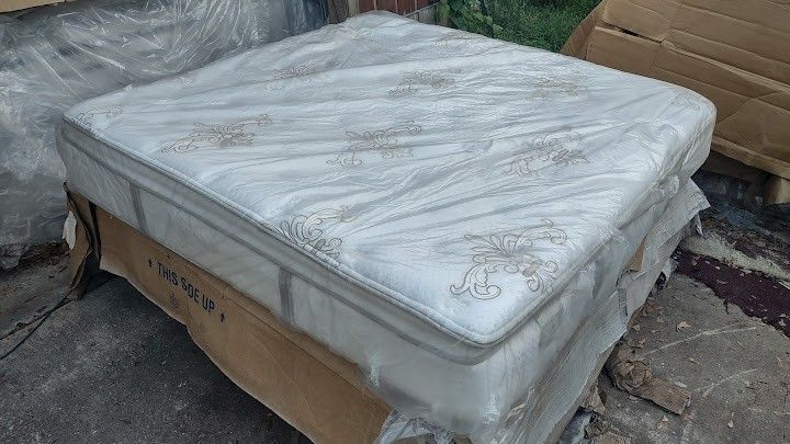 King Size Pillow Top