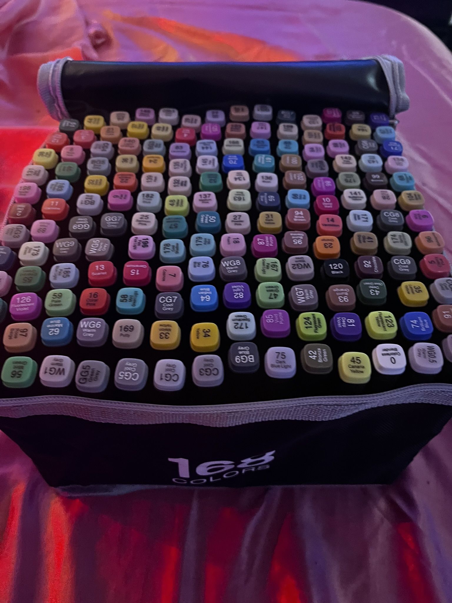 168 Dual Tipped Markers, Alcohol Base