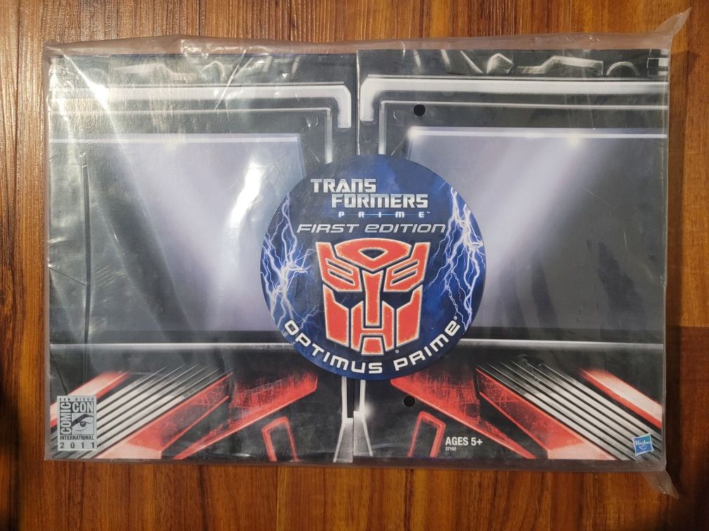 2011 SDCC Exclusive - First Edition- Optimus Prime