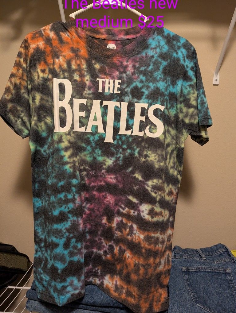 Unisex The Beatles Shirt Medium