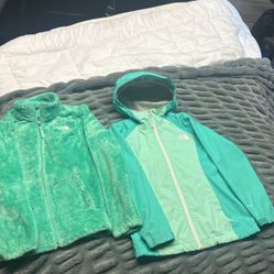 North Face Fleece And Rain Coat!  Lightly Usedsise 10/12 Big Kid