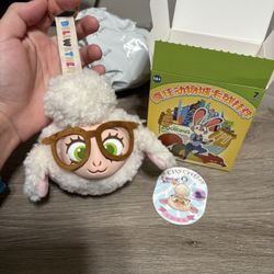 Authentic Megos by Mesuca Disney Zootopia Keychain - Bellwether Deputy Mayo