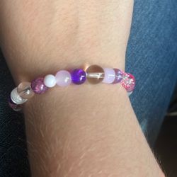 Different shape beaded bracelet