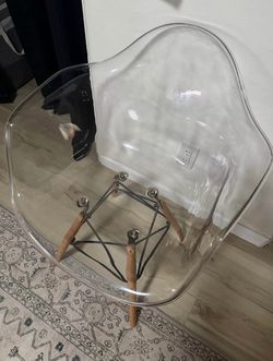 Clear chair
