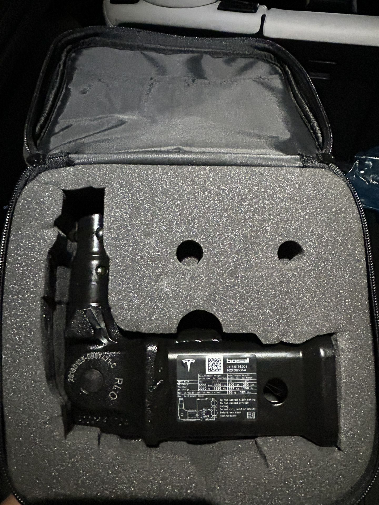 Tesla Model X Tow Hitch