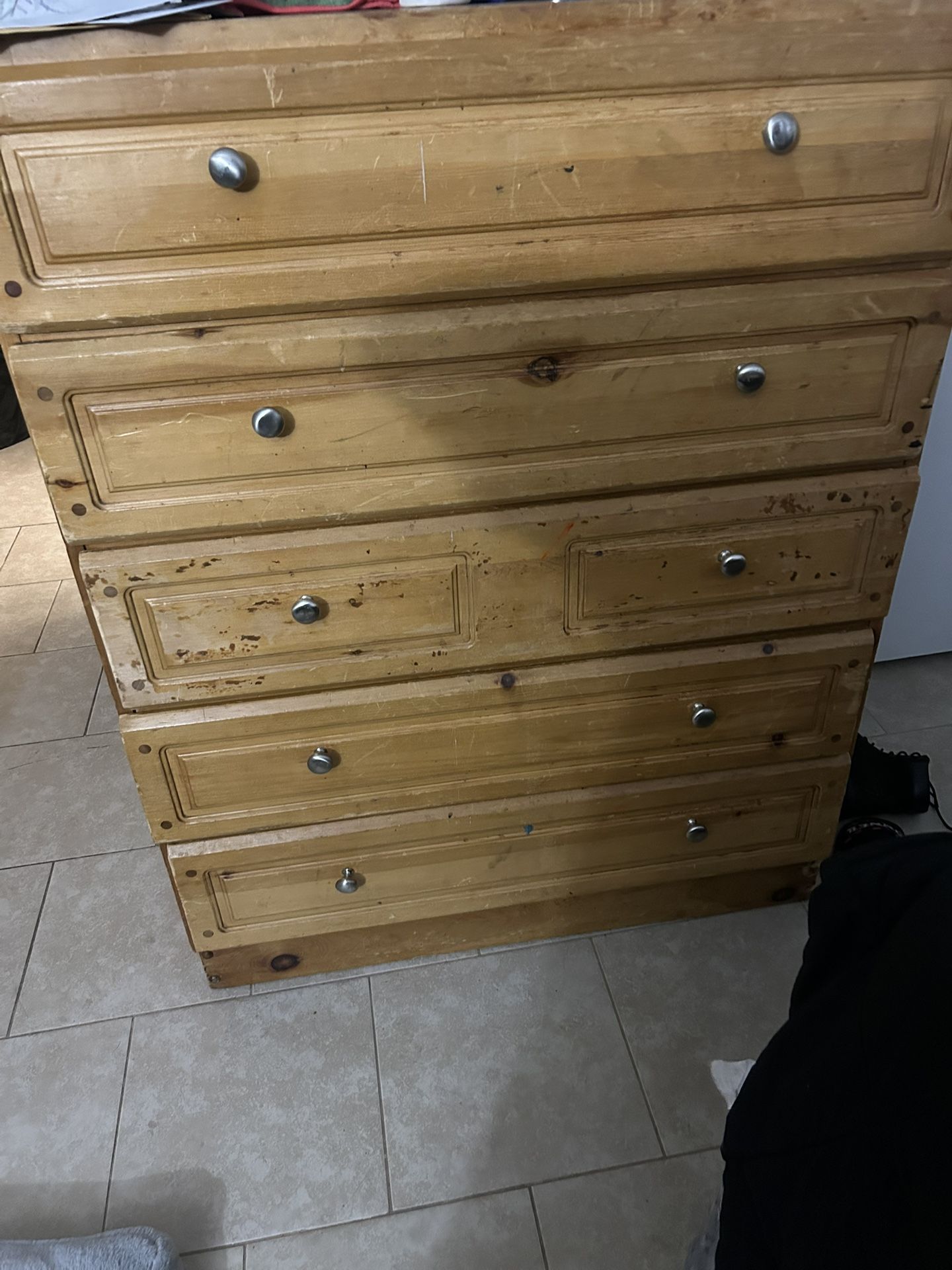 Dresser