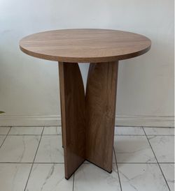 Bar Table / Wood