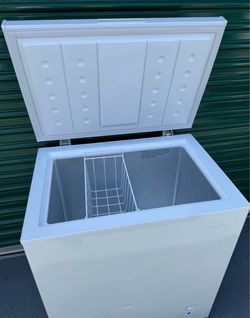 Freezer household deep chest (delivery available)